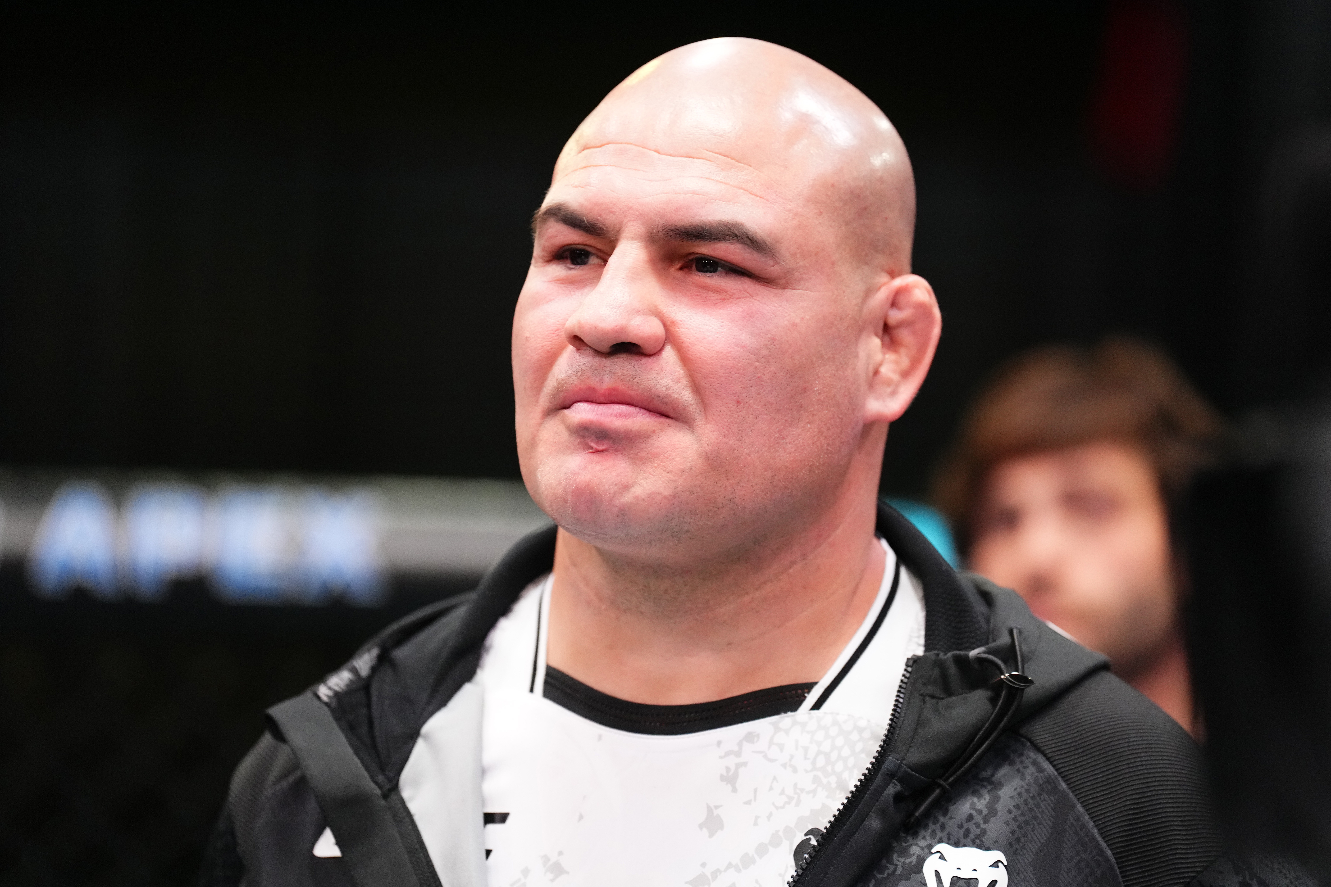 UFC legend Cain Velasquez recalls 'just screaming' through prison's darkest days: '[I'd] lose my mind for a minute'