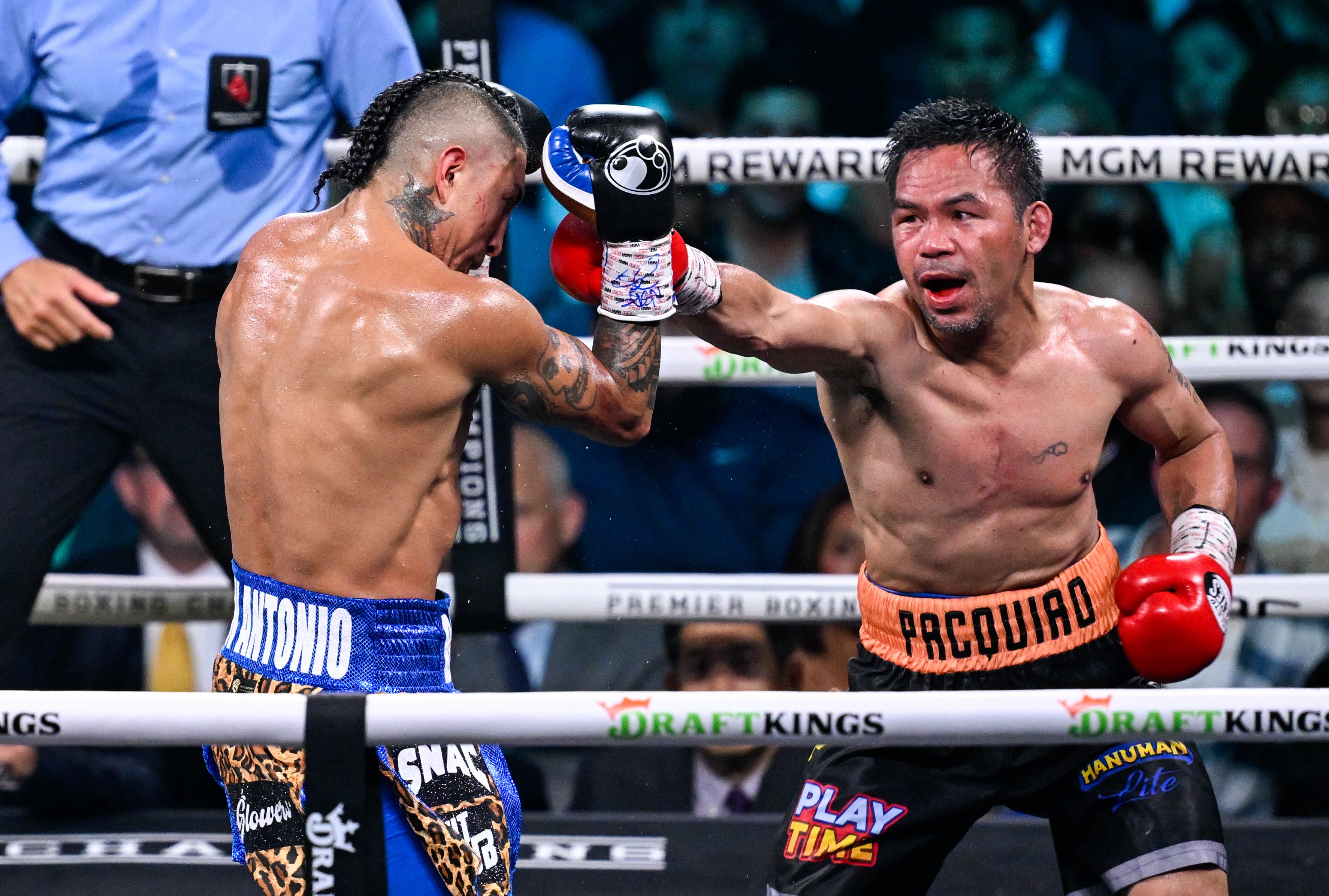 Manny Pacquiao, Teofimo Lopez and boxing's improbable dependence on its 47-year-old kingmaker
