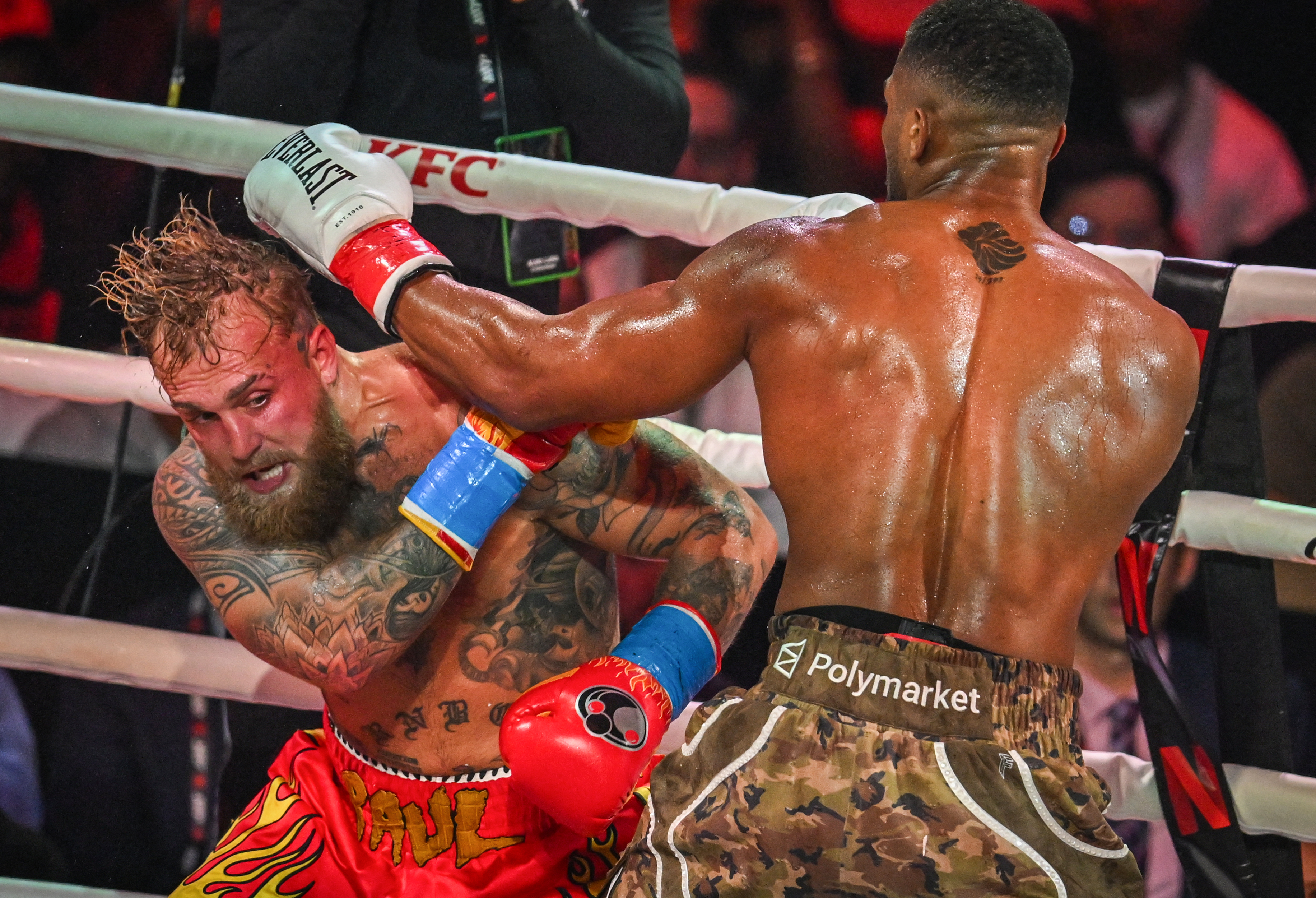 Canelo Alvarez buries Jake Paul over Anthony Joshua loss: 'It was a mistake thinking you're really a fighter'