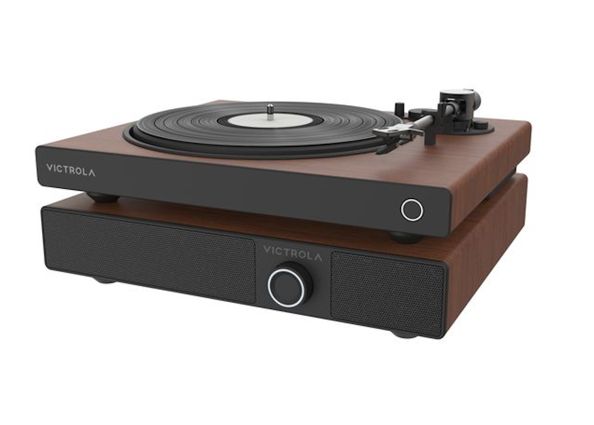 A speaker and a turntable.