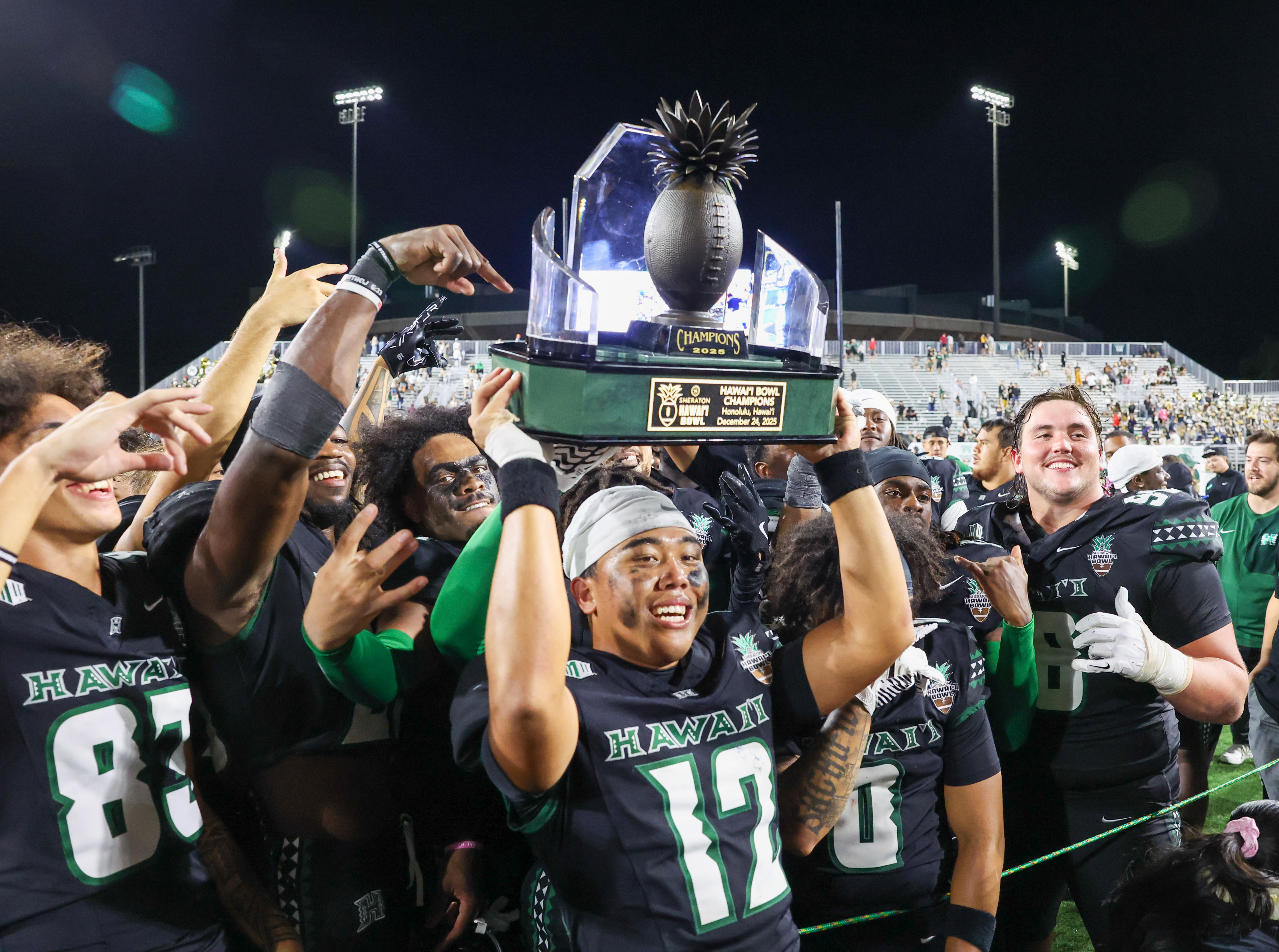 Hawaii Bowl ends in last-minute score and fight
