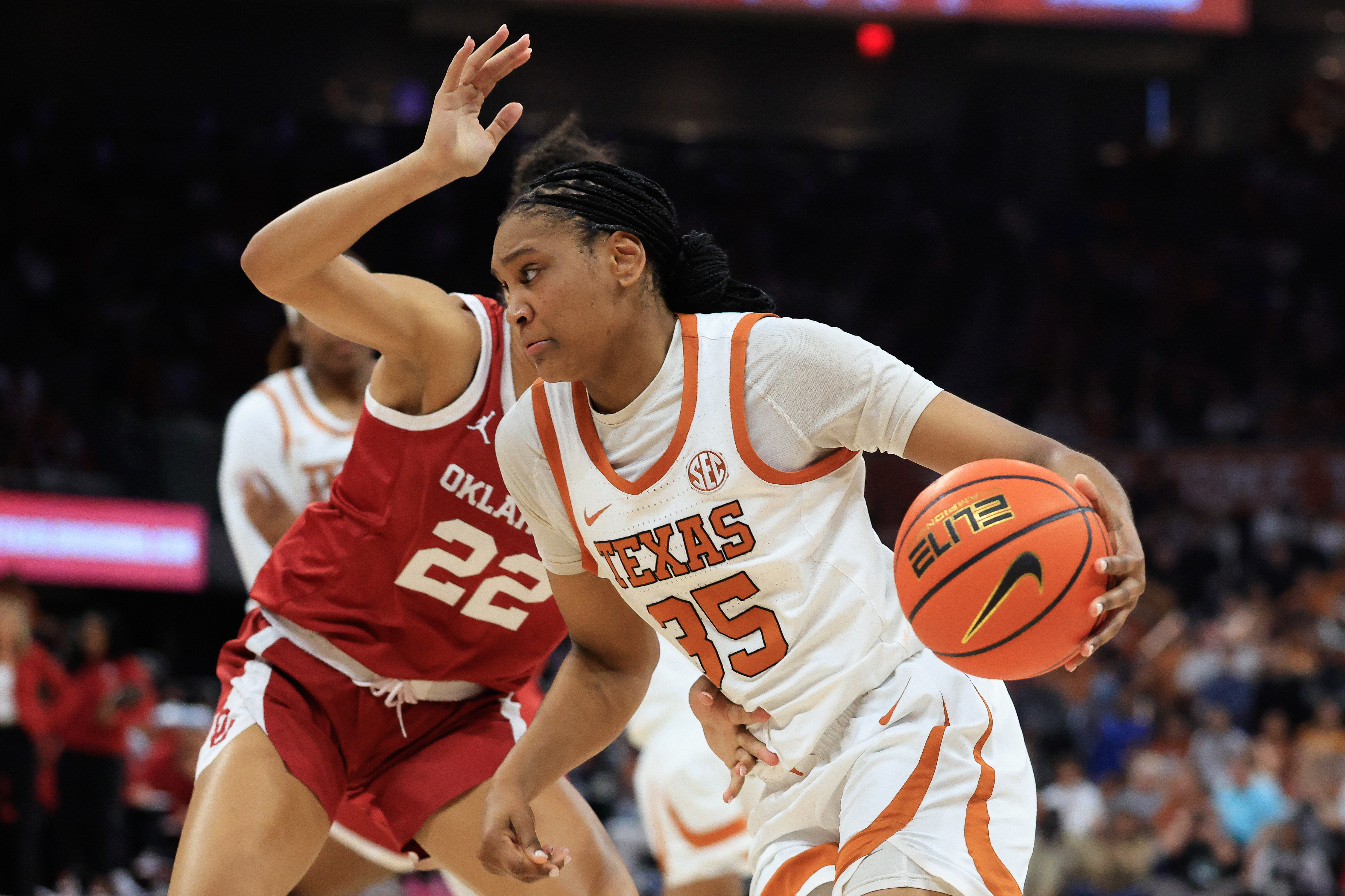At the end of the season, Madison Booker and Texas were playing the best basketball out of a tough SEC. (Adam Davis/Icon Sportswire via Getty Images)