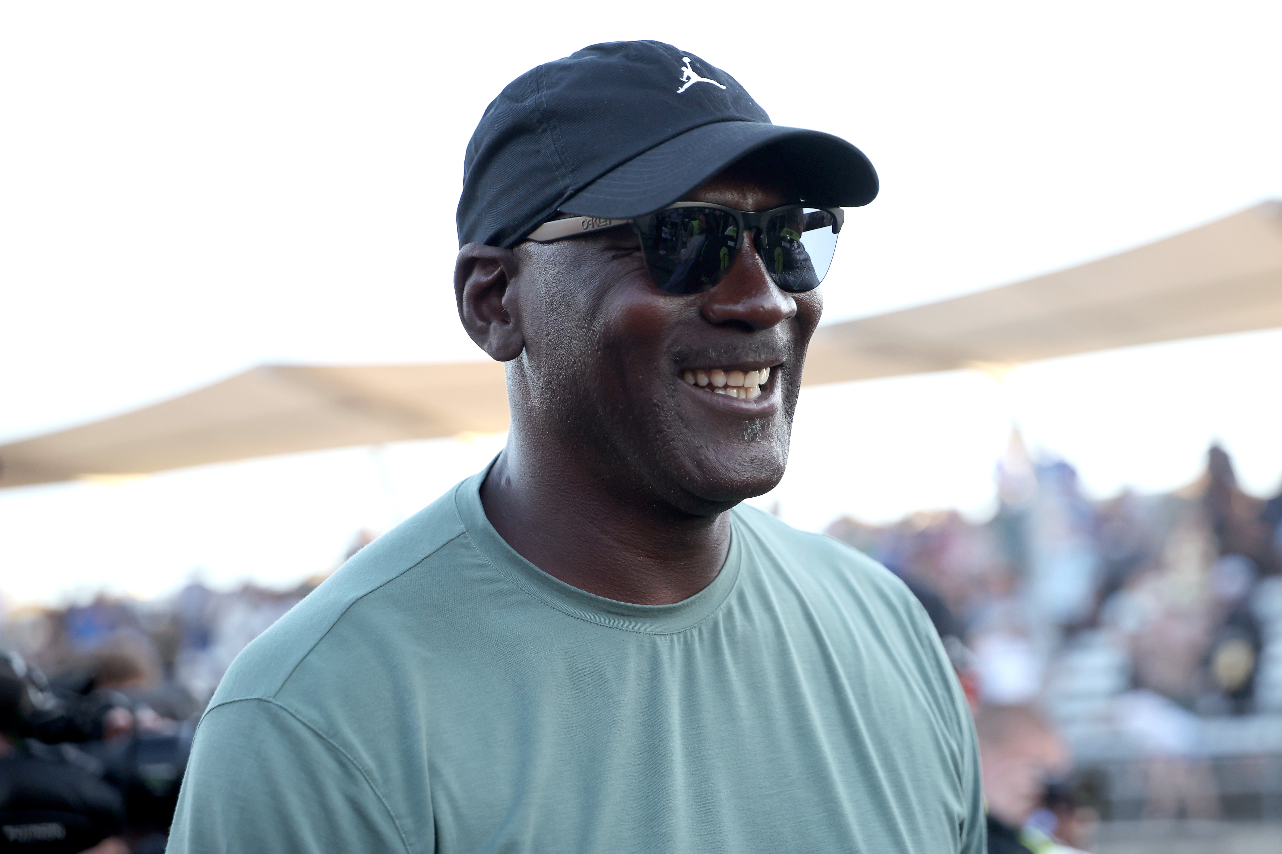 Michael Jordan provides $10 million gift to UNC School of Social Work in honor of his mother