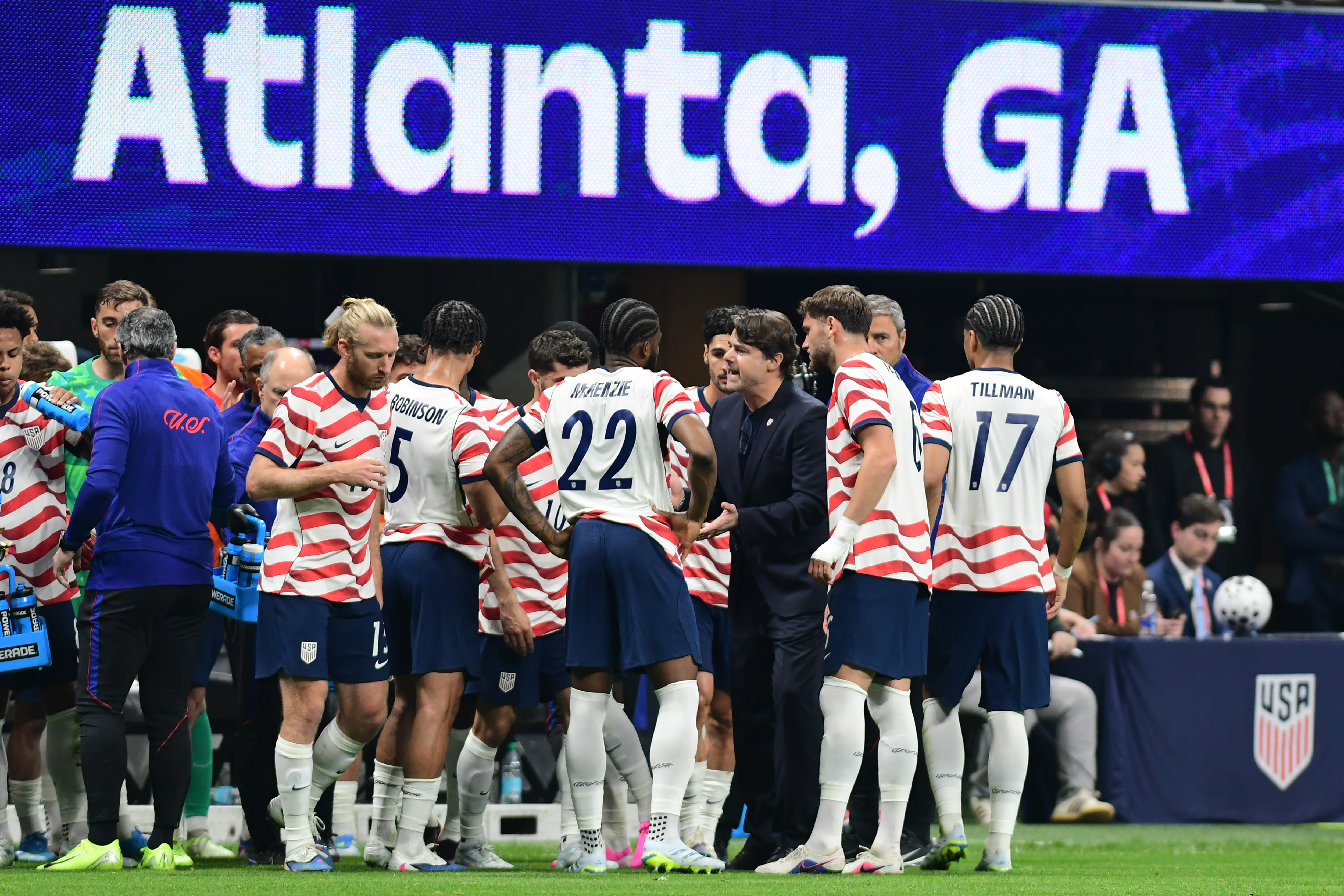 ATLANTA, GA - MARCH 28: United States head coach Mauricio Pochettino speaks with the team during a hydration break during a game between Belgium and USA at Mercedes-Benz Stadium on March 28, 2026 in Atlanta, Georgia. (Photo by Perry McIntyre/ISI Photos/ISI Photos via Getty Images)